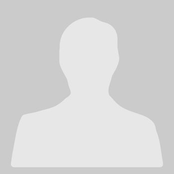 Portrait of Laura Schneider, REALTOR®